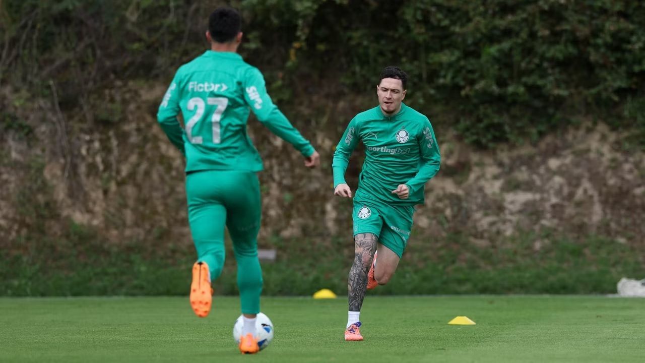 Lesão de Aníbal Moreno preocupa Abel Ferreira antes da revanche contra LDU