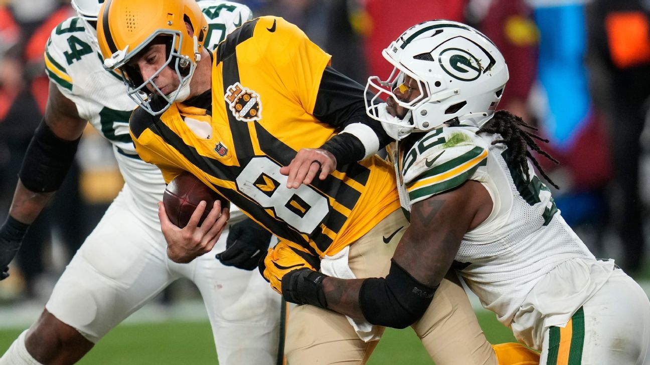 Rodgers y Steelers caen ante Packers: Reencuentro con sabor amargo 3 Rashan Gary celebra una captura