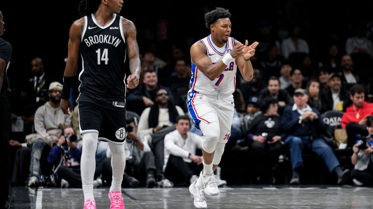 Lowry plays for 76ers, officially joins 20-year club