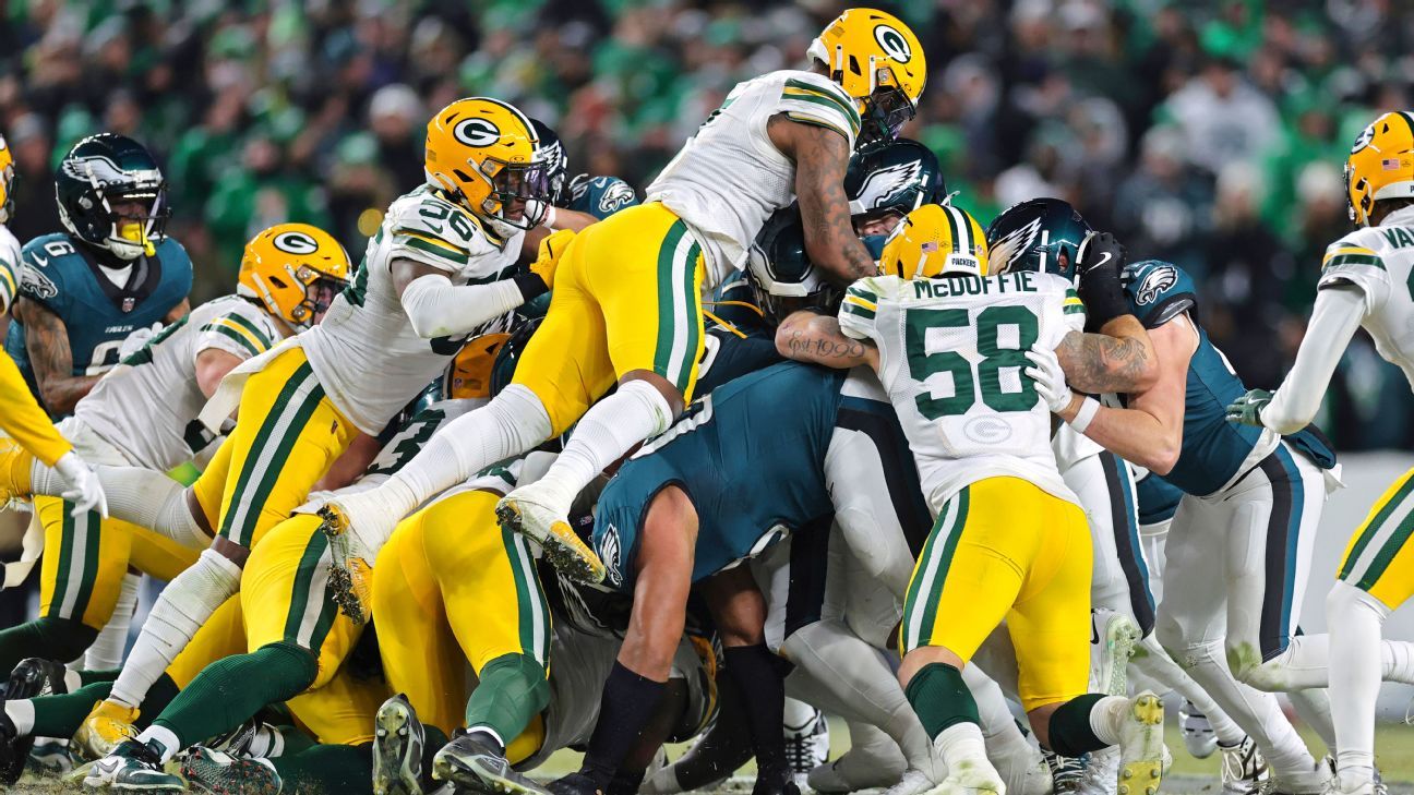 'This is not football!': Inside Packers-Eagles battle over banning the tush push