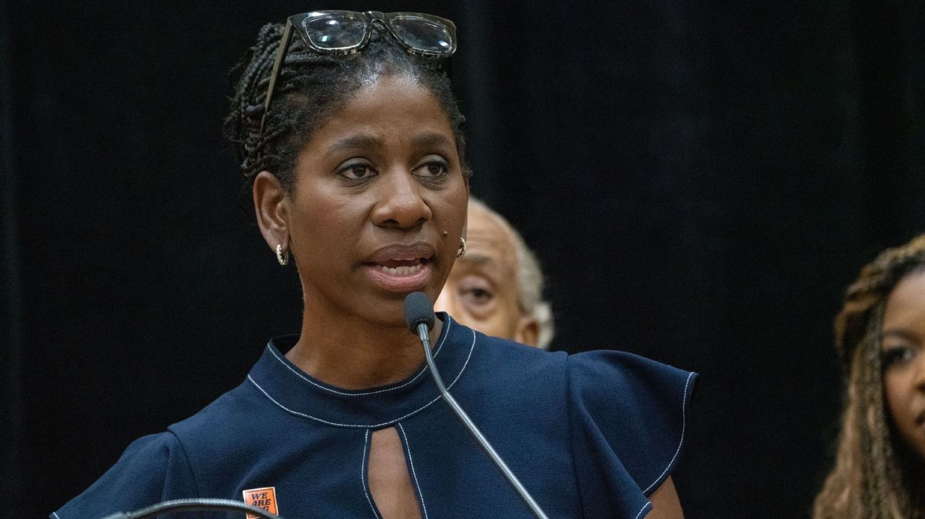 WNBA: Negociaciones Clave del CBA 2025 y el Futuro del Baloncesto Femenino