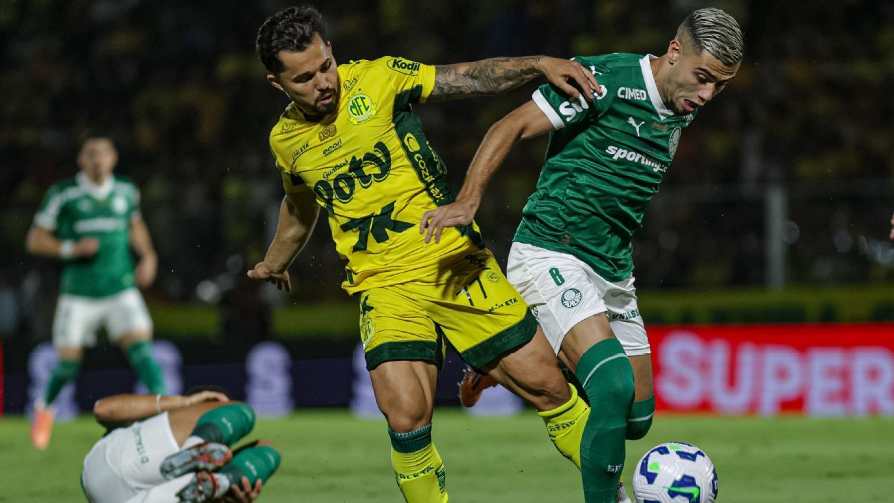 Palmeiras acende sinal de alerta após maratona intensa e admite queda física contra o Mirassol