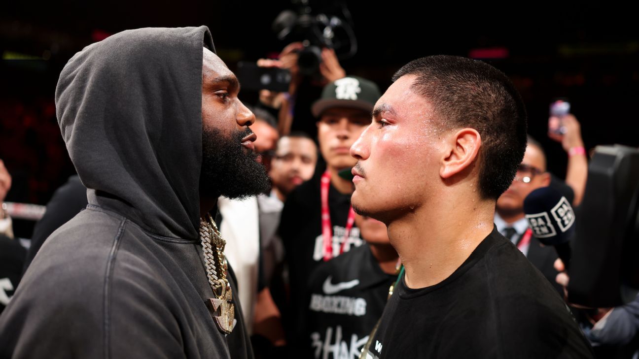 Jaron Ennis (L) and Vergil Ortiz Jr. (R) both welcomed the fight on Saturday
