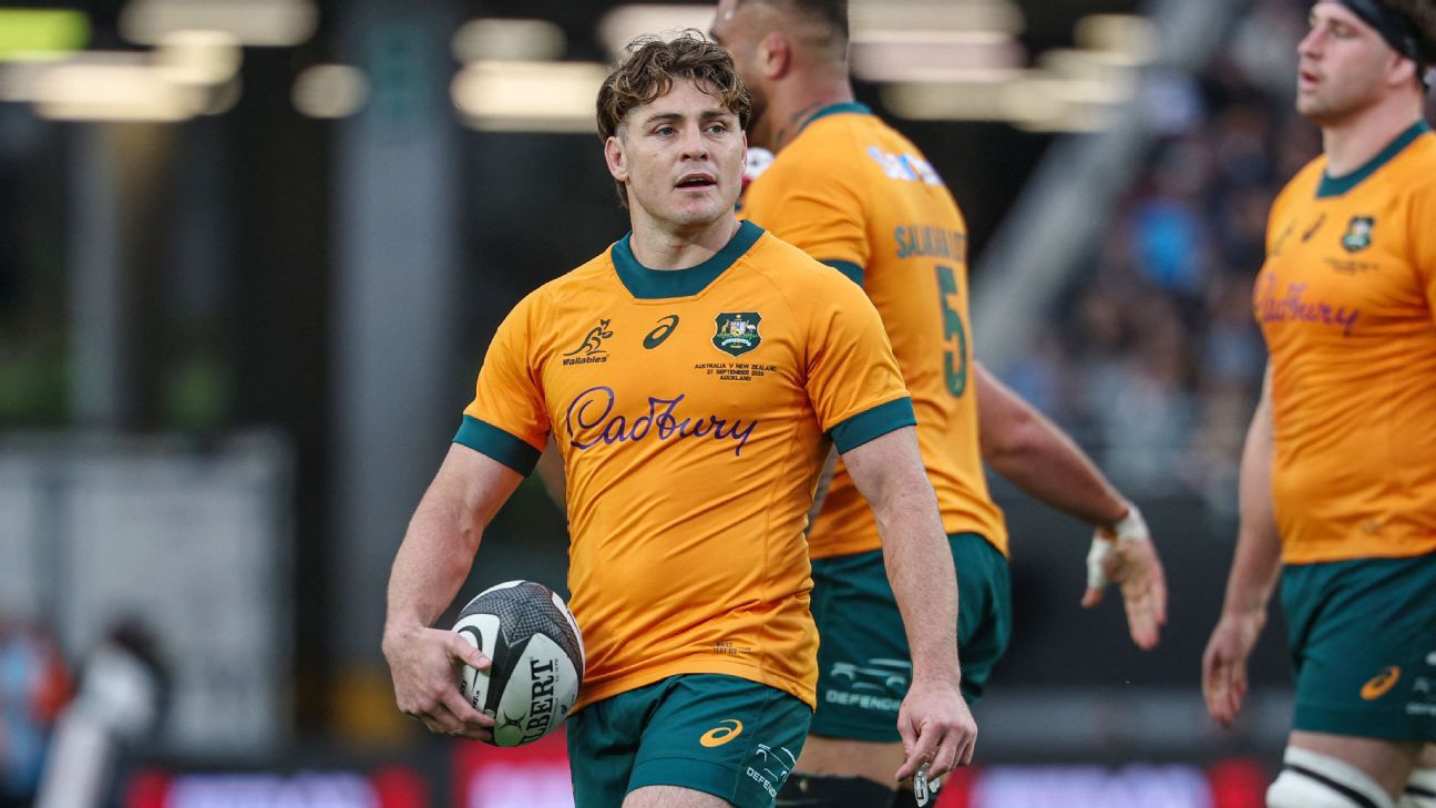 O'Connor lidera a Wallabies: Schmidt apuesta por la veteranía ante Irlanda 2 James O'Connor is back in the Wallabies No. 10 jersey for this weekend's clash with Ireland
