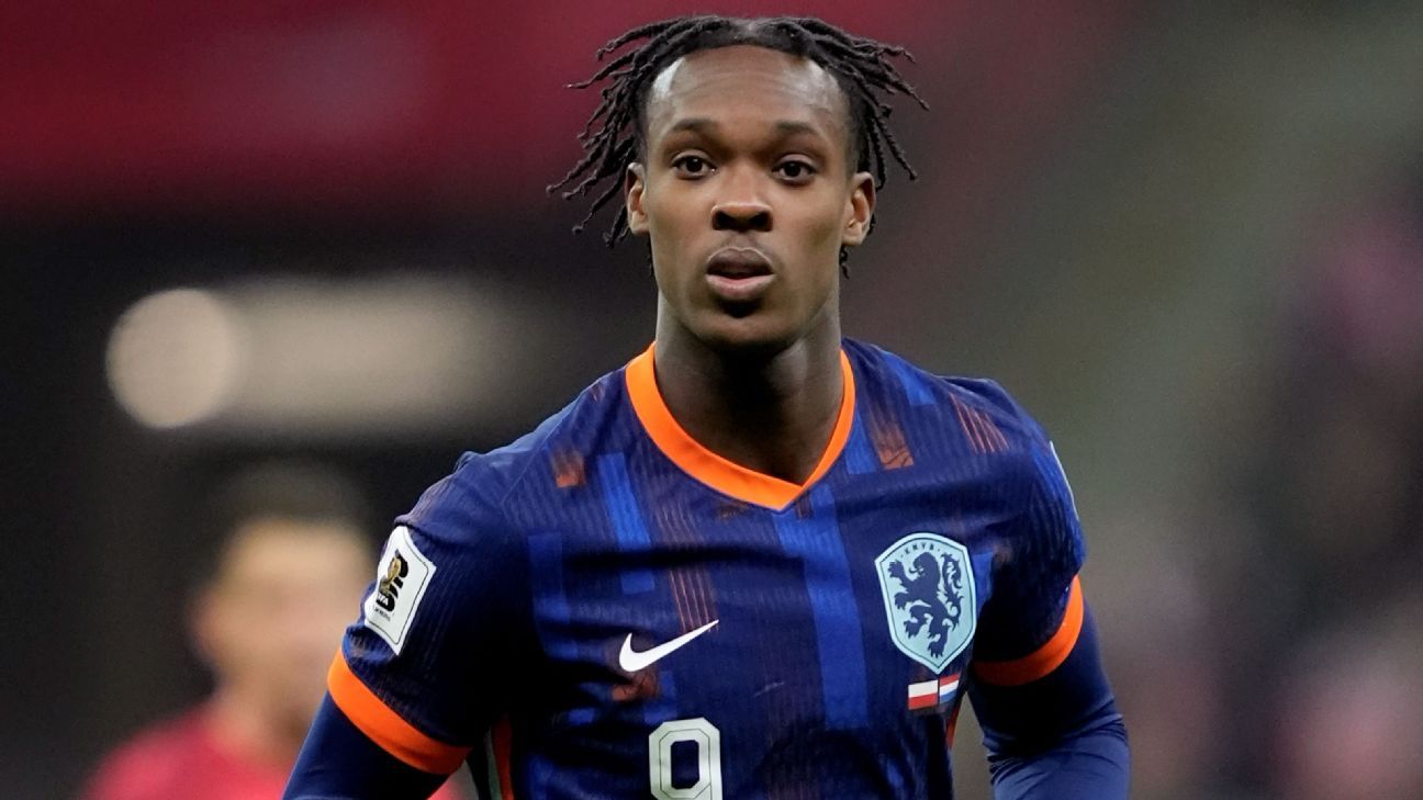 Oranje-debutant Emegha vooral heel trots: 