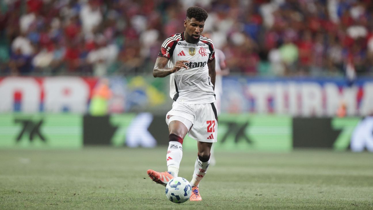 Filipe Luís dispara em defesa de Emerson Royal após vaias da torcida do Flamengo ainda no primeiro tempo