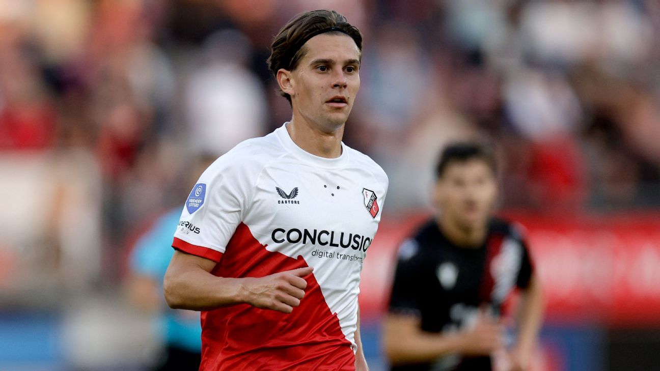 FC Utrecht-topscorer Jensen na drie maanden terug in de wedstrijdselectie