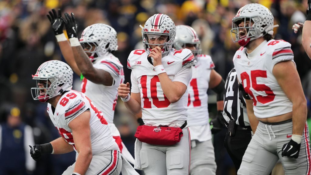 Ohio St. dominates Michigan to snap losing streak