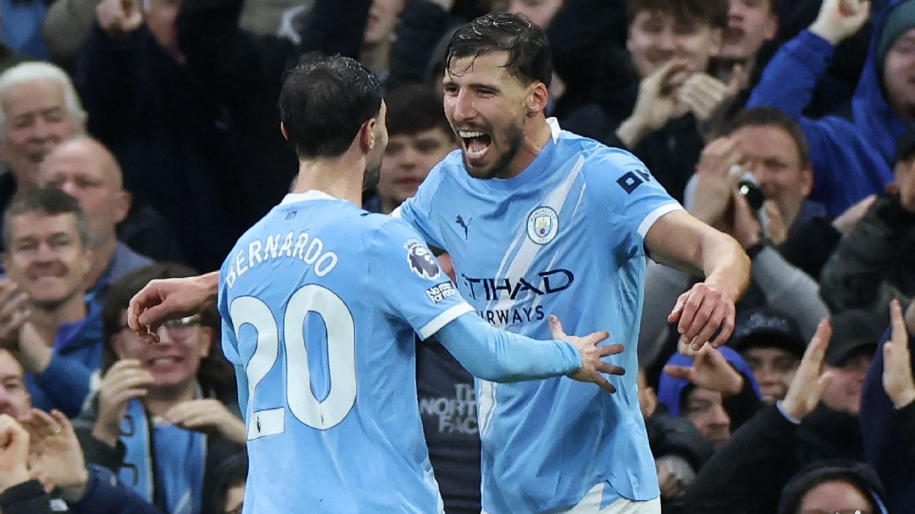 Premier League LIVE: Foden on target again, Spurs on course for rare home win