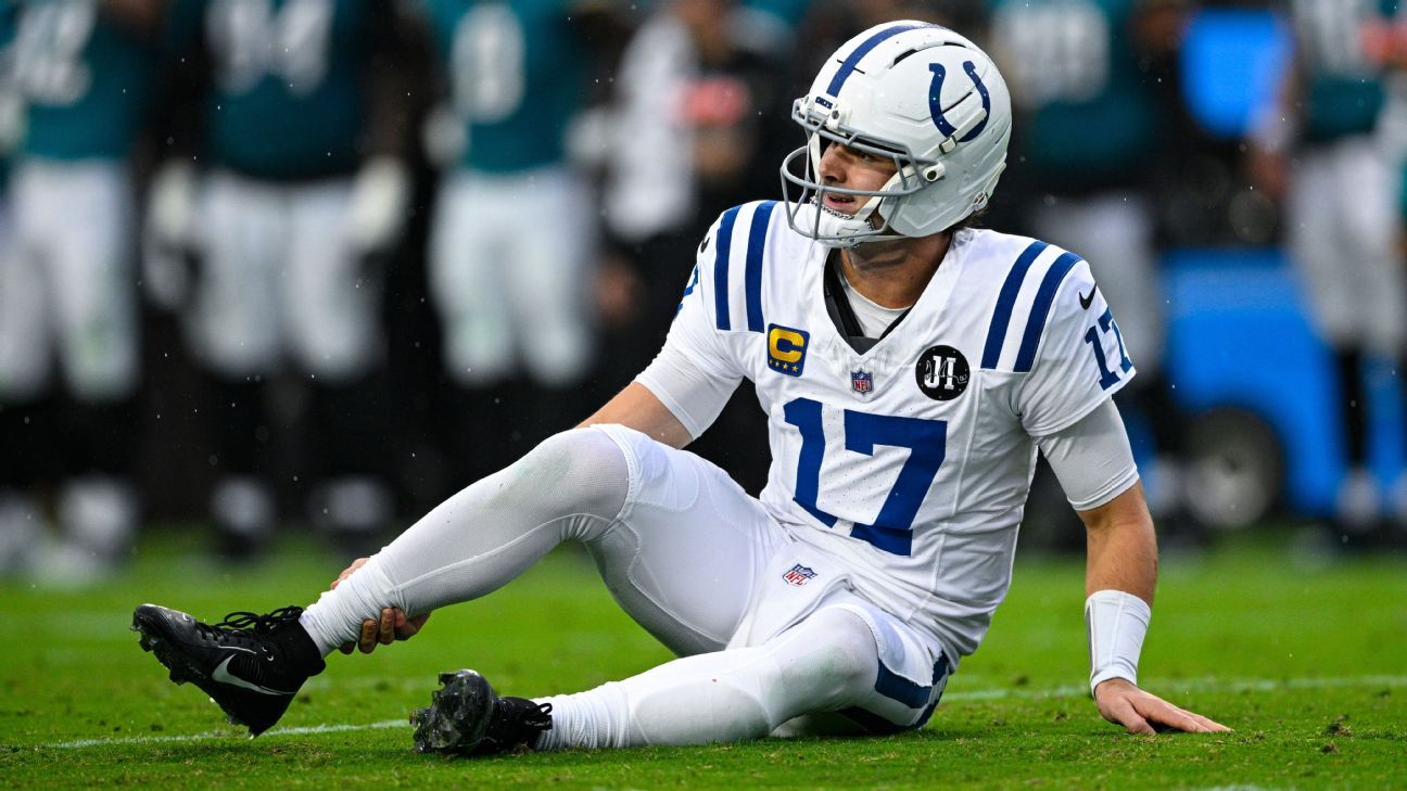 Colts QB Jones suffers Achilles injury, ruled out