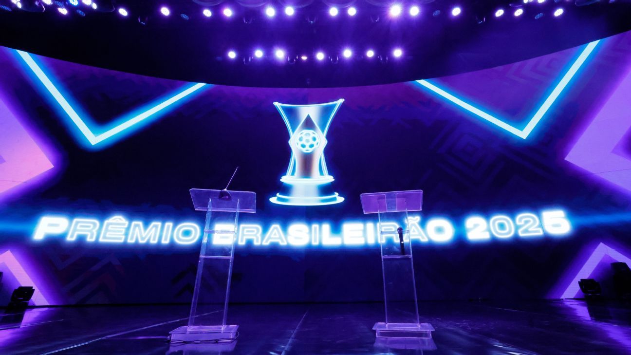 Craque Arrascaeta brilha em seleção do Brasileirão, com quatro jogadores do Flamengo e Cruzeiro na lista