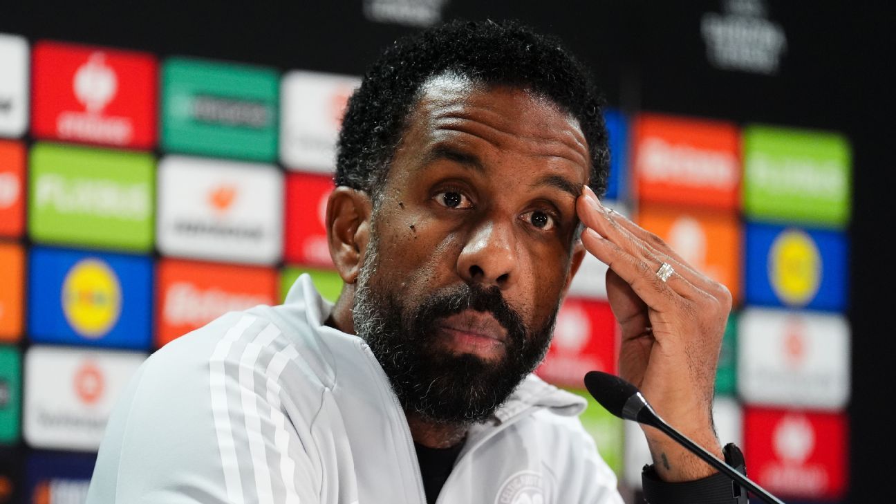 Celtic boss not 'wasting time' over tactics memes