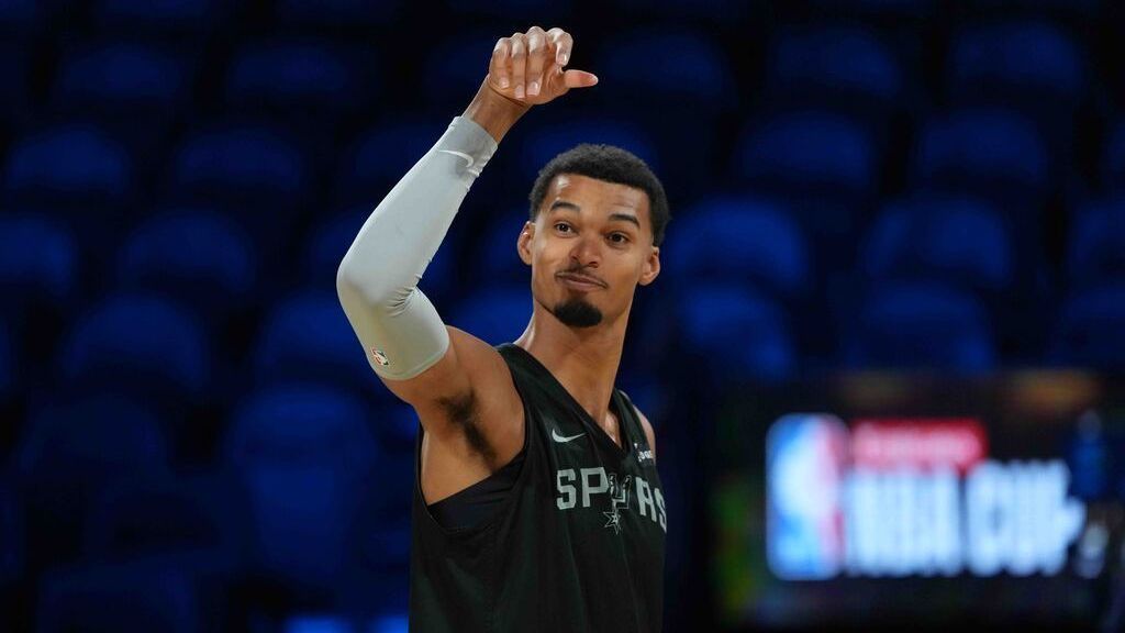 Spurs mull bringing Wemby off bench in Cup final