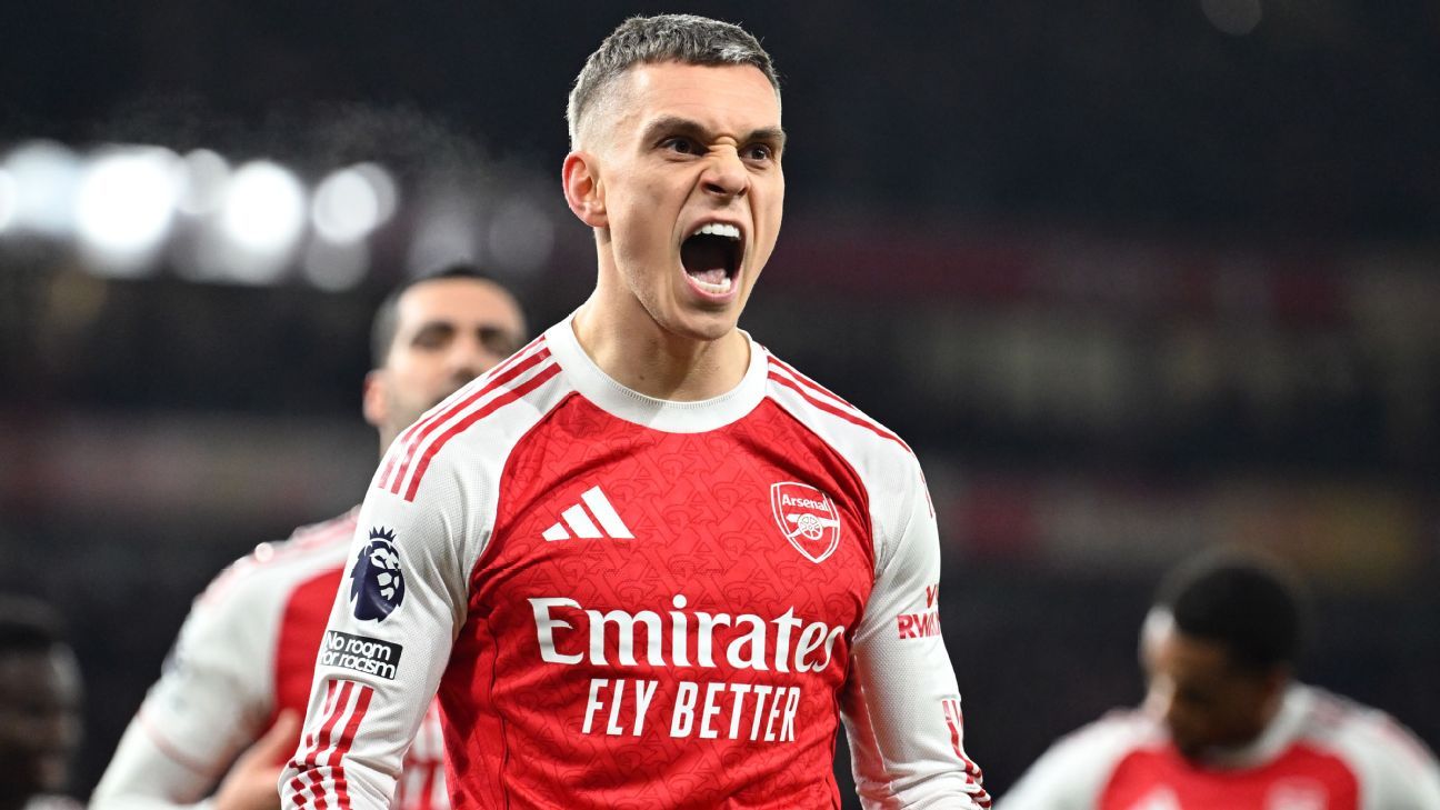 Leandro Trossard lidera o ataque do Arsenal, apesar das chegadas de muito dinheiro