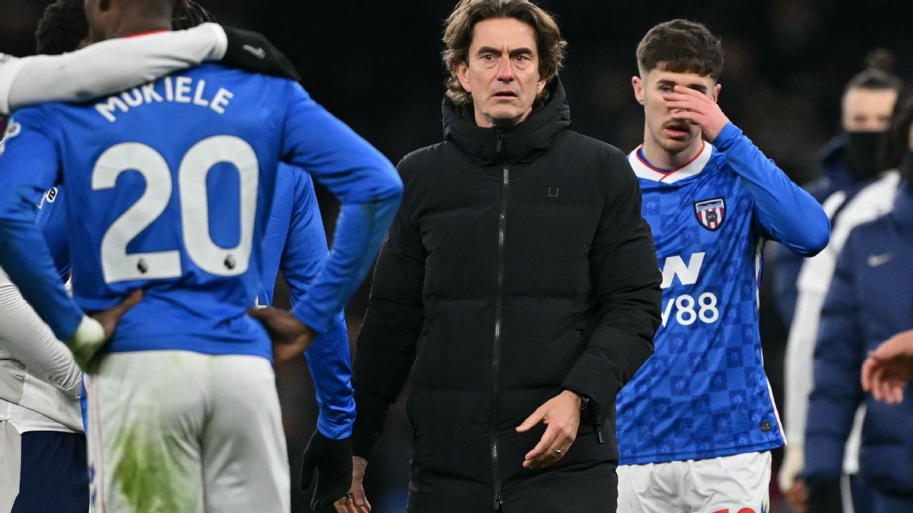 Tottenham 1-1 Sunderland: New year, familiar Spurs woes as boos ring out for under-fire Thomas Frank - ESPN