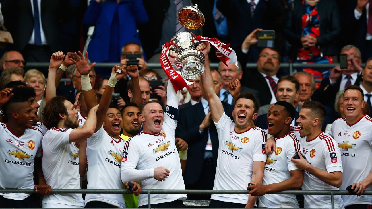 Rooney: Joining Carrick's Utd would be 'no-brainer'