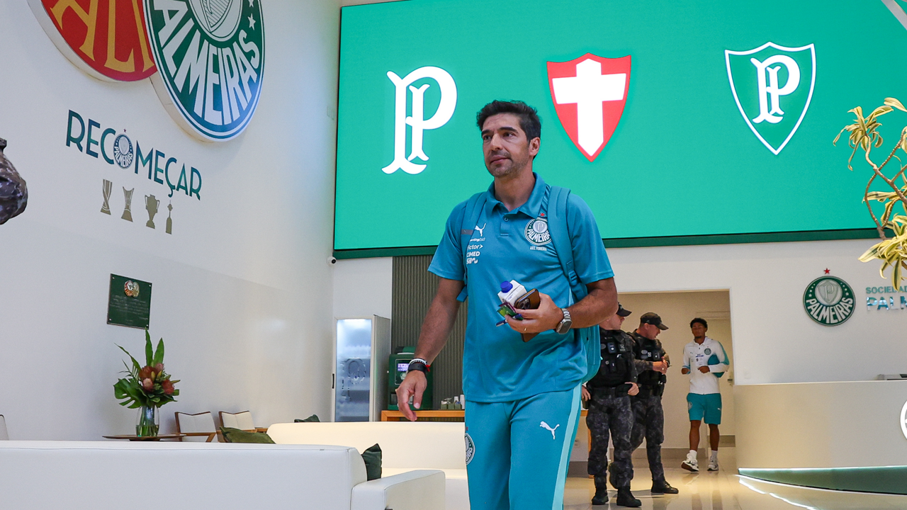 Palmeiras mira Arias e Nino, mas precisa vender para avançar no mercado