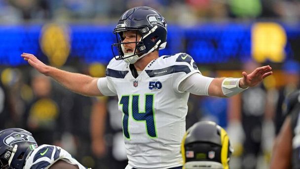 Sam Darnold Calls Seahawks' Turnover Woes 'Unacceptable'