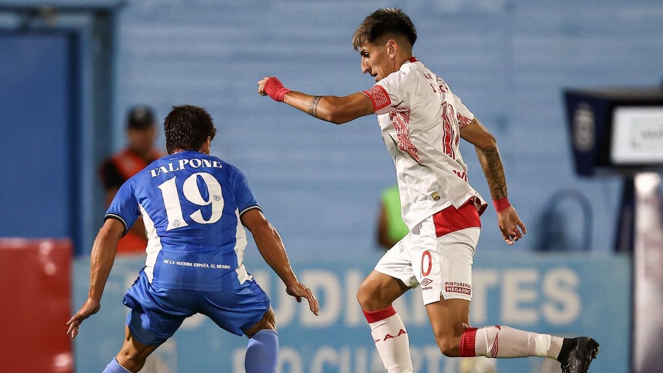 Estudiantes de Rio Cuarto y Argentinos Se Cruzan E...