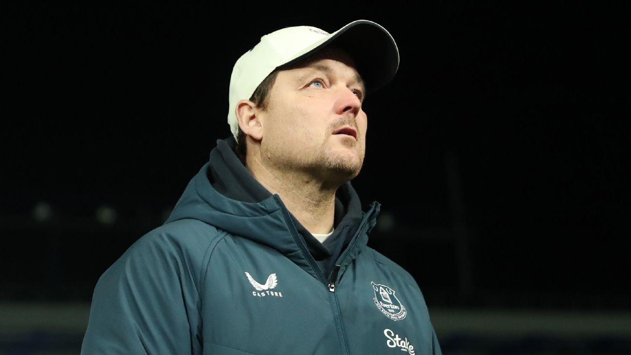 Brian Sørensen leaves Everton manager role