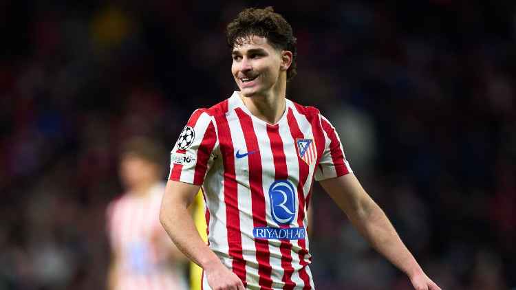 Rumores de transferencia, noticias: Álvarez sigue presionando por B…