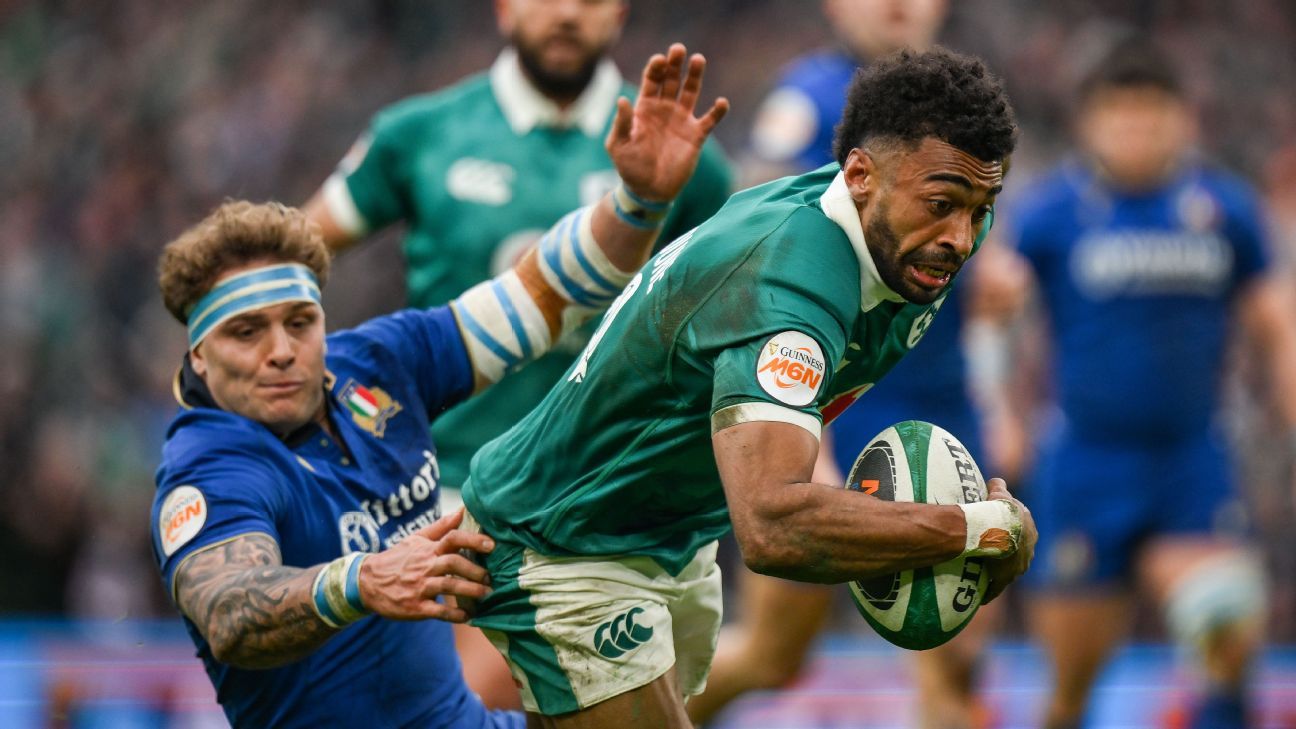 Ireland cling on to edge Italy in Six Nations
