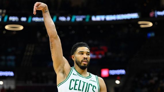 Jayson Tatum's dagger 3-pointer