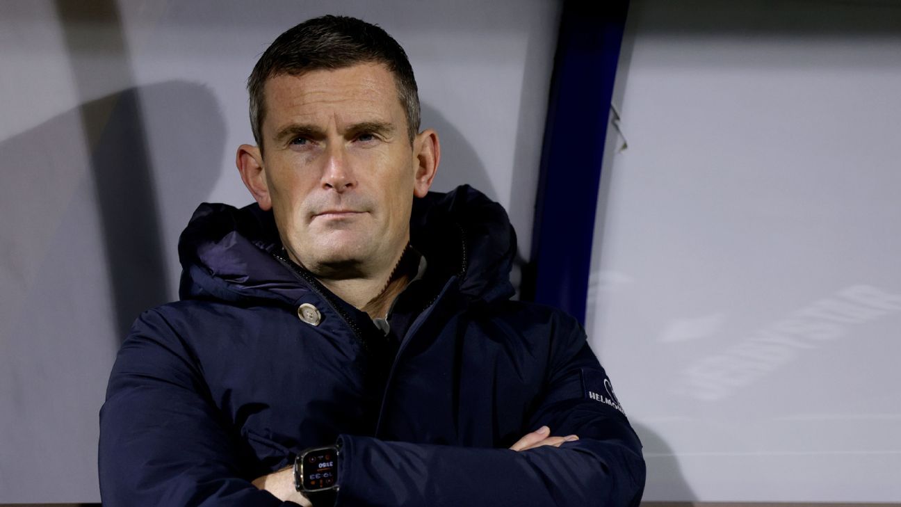 Helmond neemt aan eind van het seizoen afscheid van trainer Seegers