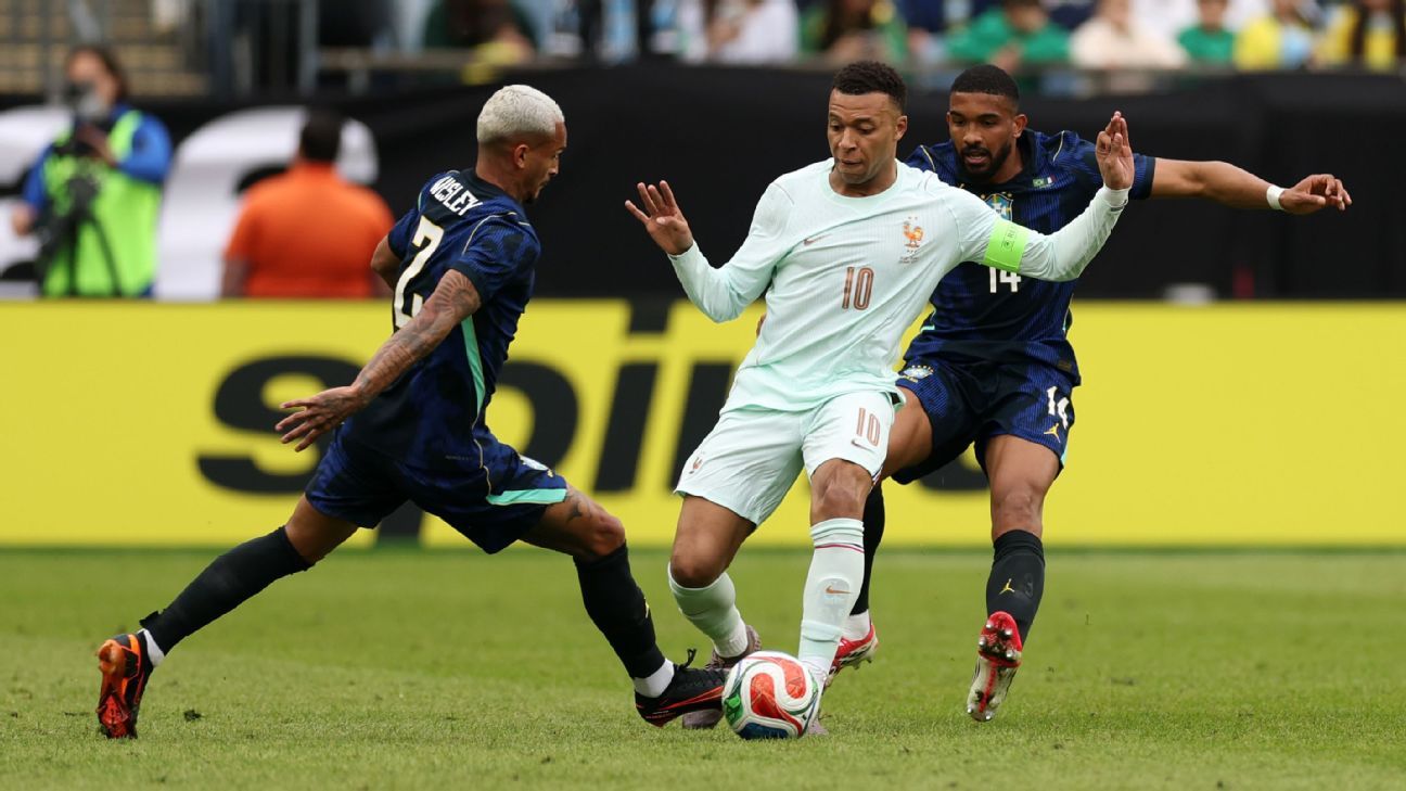 Mbappé é sincero sobre jogo contra Brasil: 'Não vou falar que era final de Copa...'