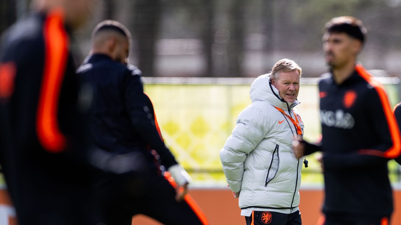 Oranje terug in Zeist: Koeman praat na met Van Dijk en Dumfries, Lang traint deel mee met groep