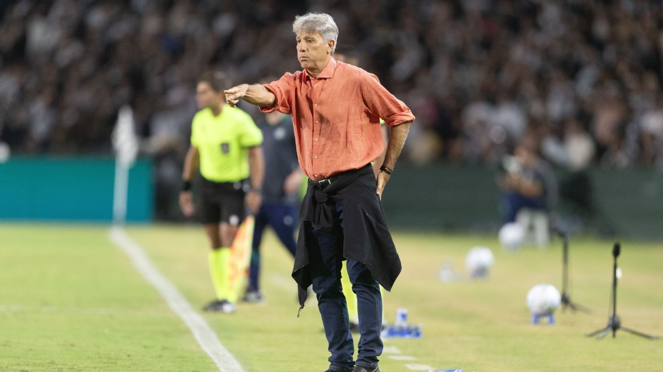 Renato fala em 'pensar grande': 'Quando cheguei estava em último com 1 ponto'