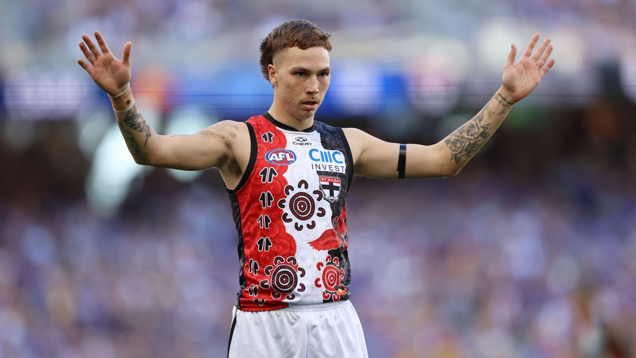 ‘He’s in a holding pattern’: Saints coach on Collard