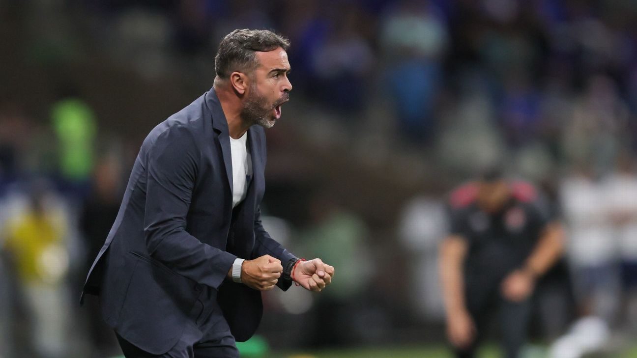 Por que Artur Jorge pode ser 'trunfo' para Cruzeiro quebrar tabu contra o São Paulo no Morumbis