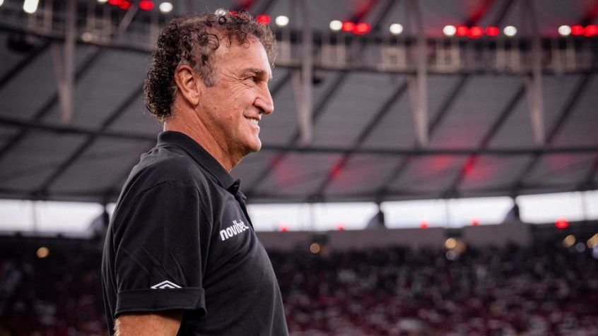 Cuca explica 'plano Neymar' até a Copa do Mundo: 'Encher o tanque e tocar'