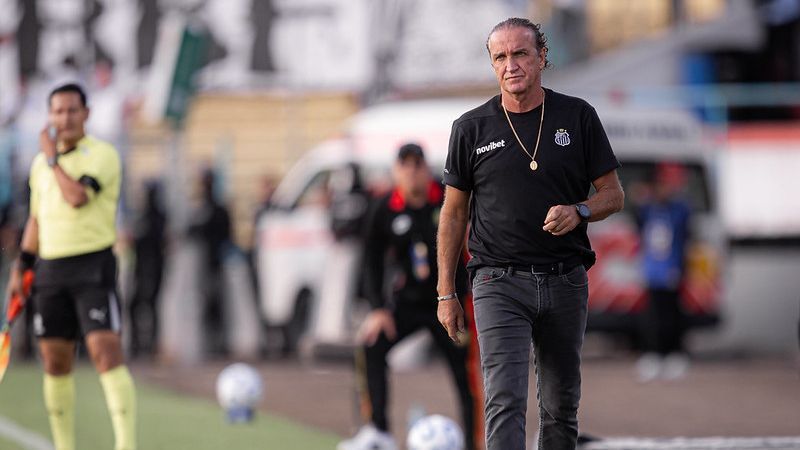 Cuca critica Santos por derrota em estreia da Sul-Americana: 'Perdemos um jogo que era impossível de perder'