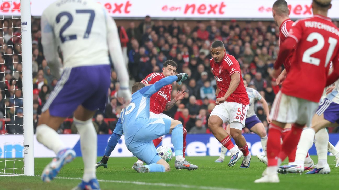 Murillo marca contra em jogo da Premier League; VEJA