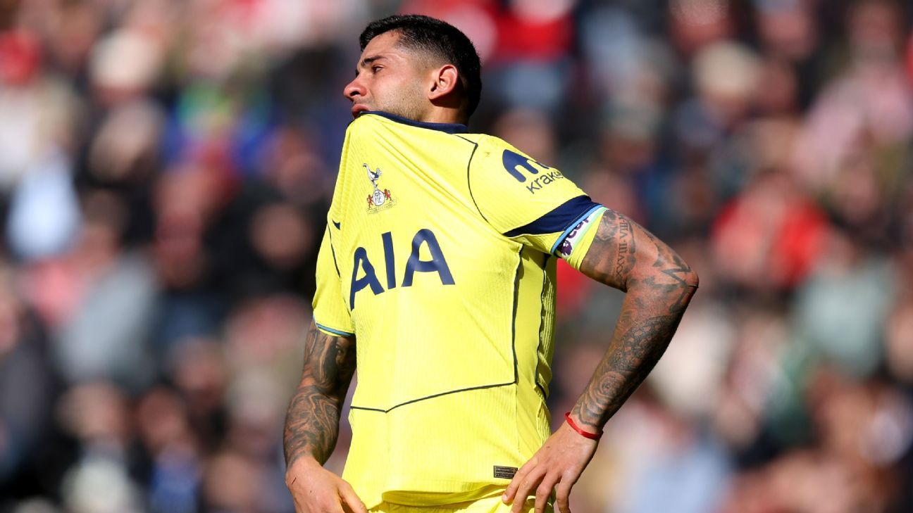 Preocupa para a Copa? Romero se choca com goleiro do Tottenham e deixa jogo aos prantos