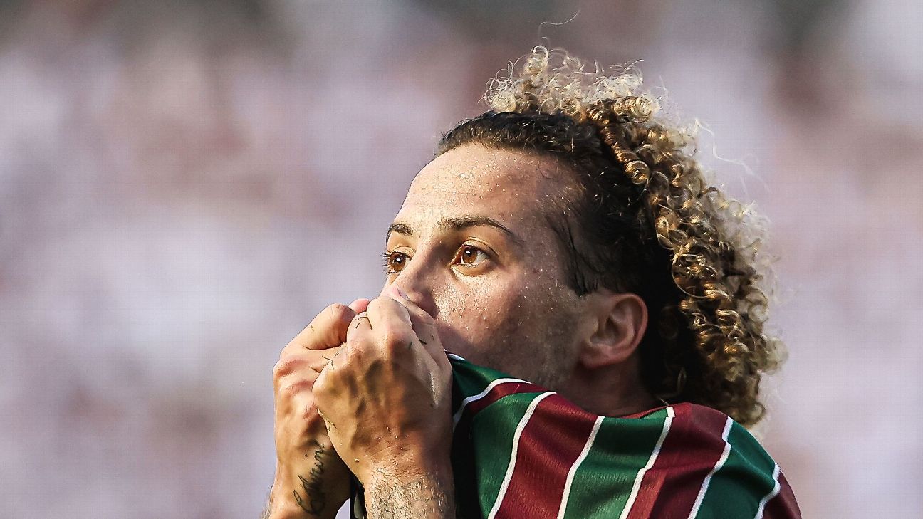 Guga desabafa, diz que Fluminense 'passou últimos 15 dias tomando porrada' e explica declaração polêmica após derrota na Libertadores