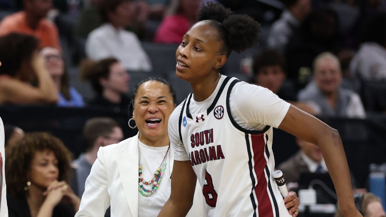 Way-Too-Early Top 25: New No. 1, more risers after...