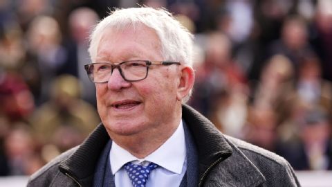 Sources: Unwell Ferguson leaves Utd-Liverpool