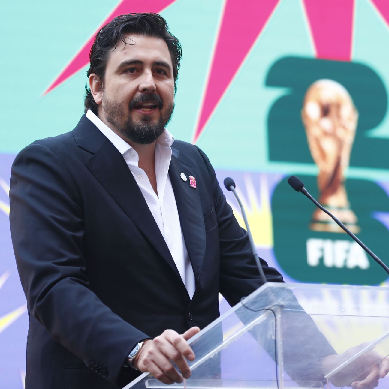 Mexico: Liga MX players late to camp out of WC