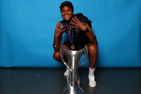 Wendie Renard biography, titles, records and career accolades