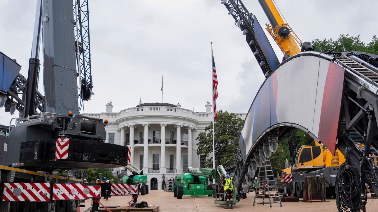 UFC White House Stage: All About "The Claw"