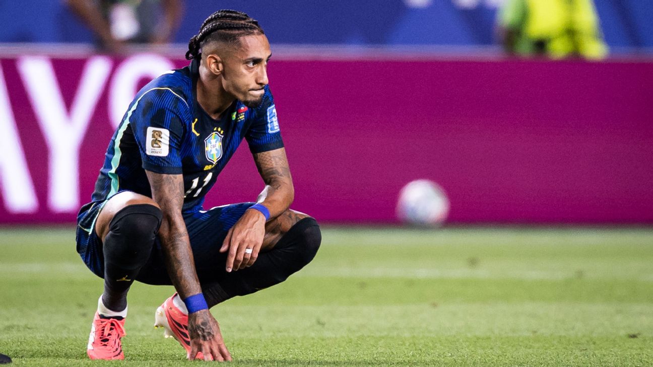 Raphinha's World Cup Return Uncertain as Brazil Forward Battles Hamstring Injury