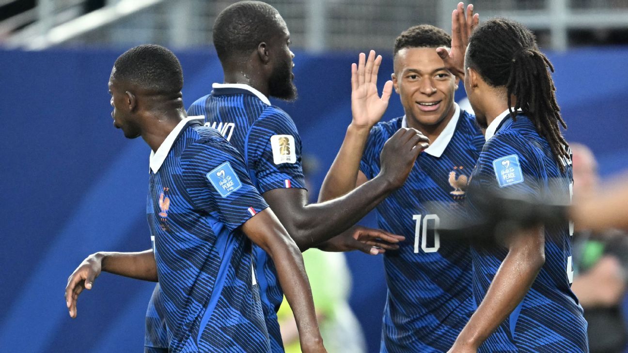 Mbappé strzelił dwa gole, Francja 3:0 z Irakiem po 135-minutowej przerwie