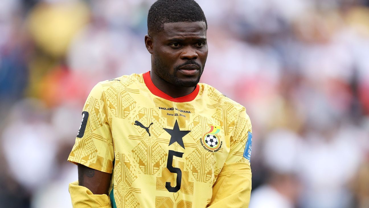 England's Djed Spence appears to avoid Thomas Partey handshake vs Ghana