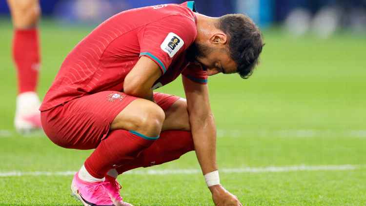 Bruno Fernandes frustrado reage à eliminação de Portugal na Copa do Mundo