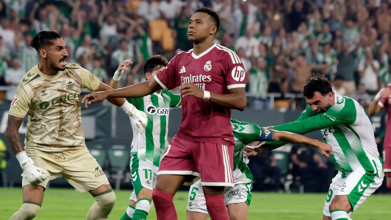 Mbappé defends work rate, talks up Ballon d'Or