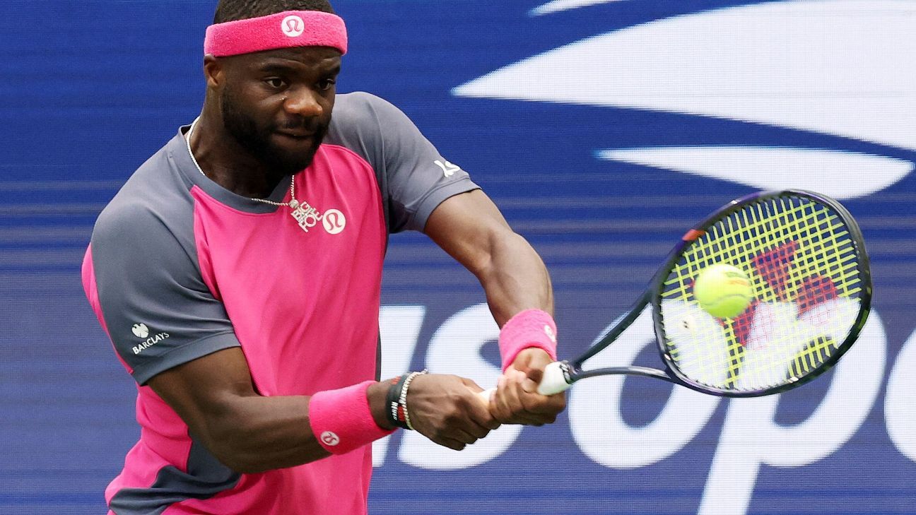 Tiafoe Beats Medvedev 7-6, 6-4, 7-6 to Reach US Open Quarterfinals