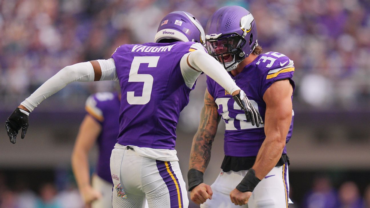 Who needs TDs from your offense? Vikings make history at 4-0